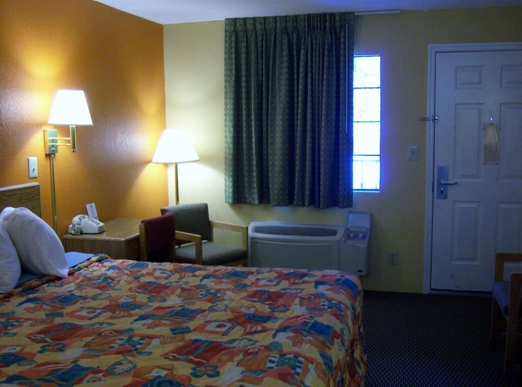 hotel image 9