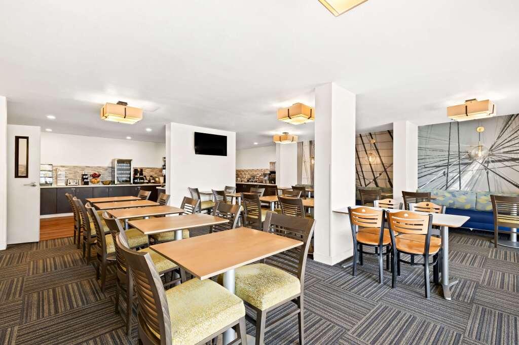 hotel image 12