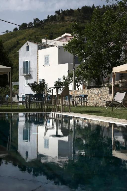 hotel image 8