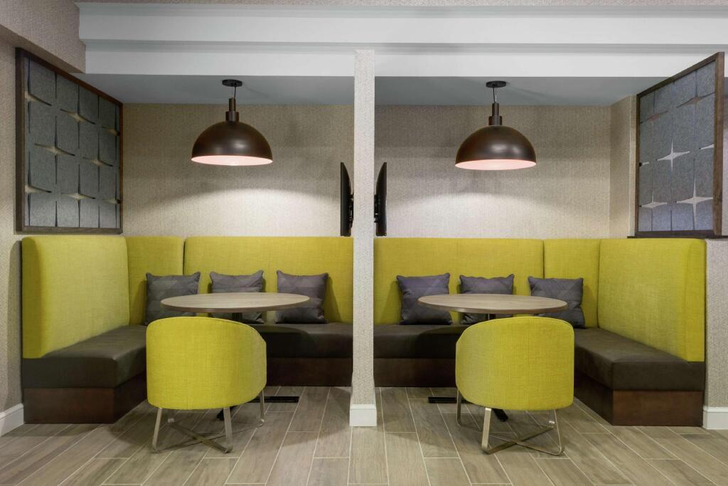 hotel image 8