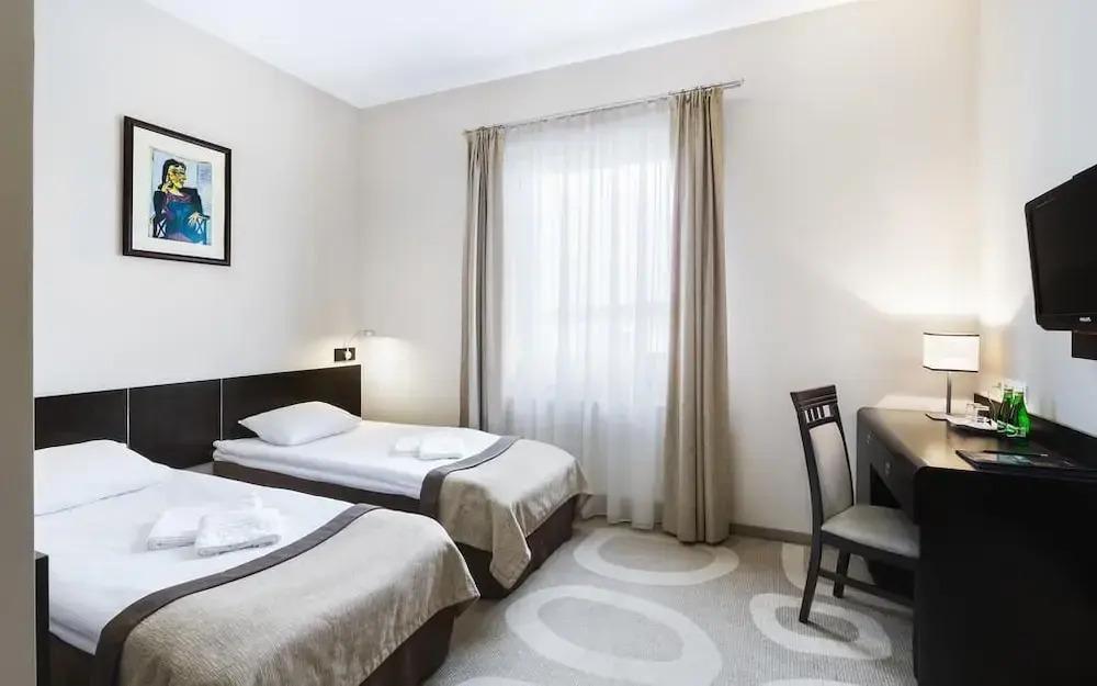 hotel image 12