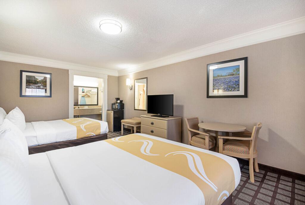 hotel image 40