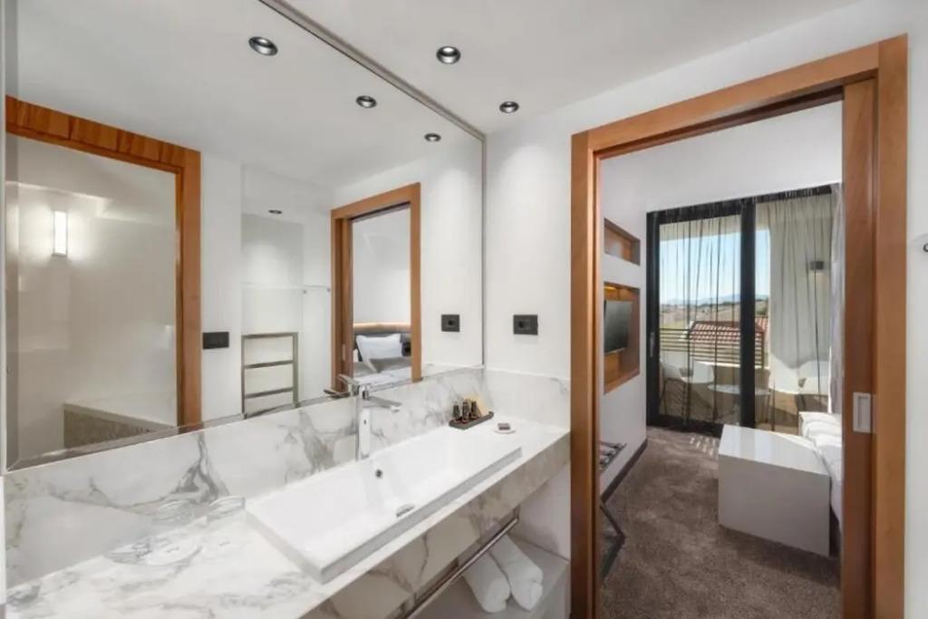 hotel image 32