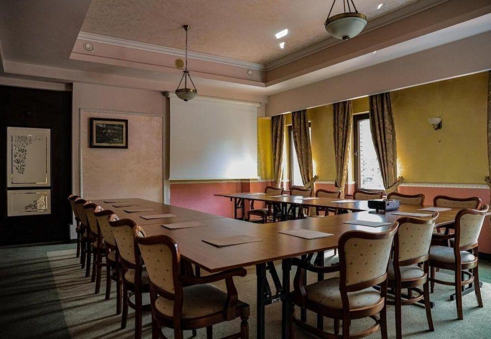 hotel image 32