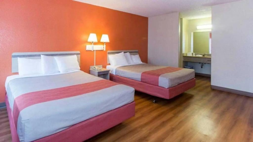 hotel image 16