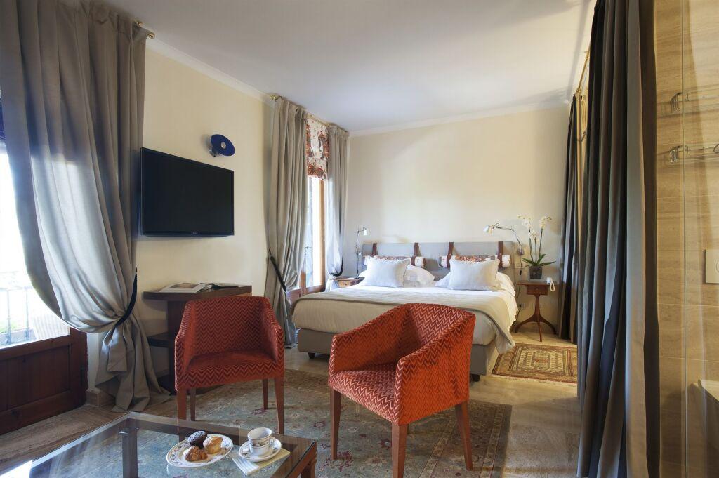 hotel image 11