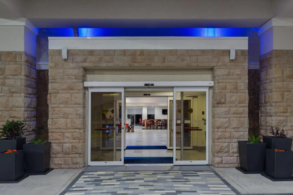 hotel image 10