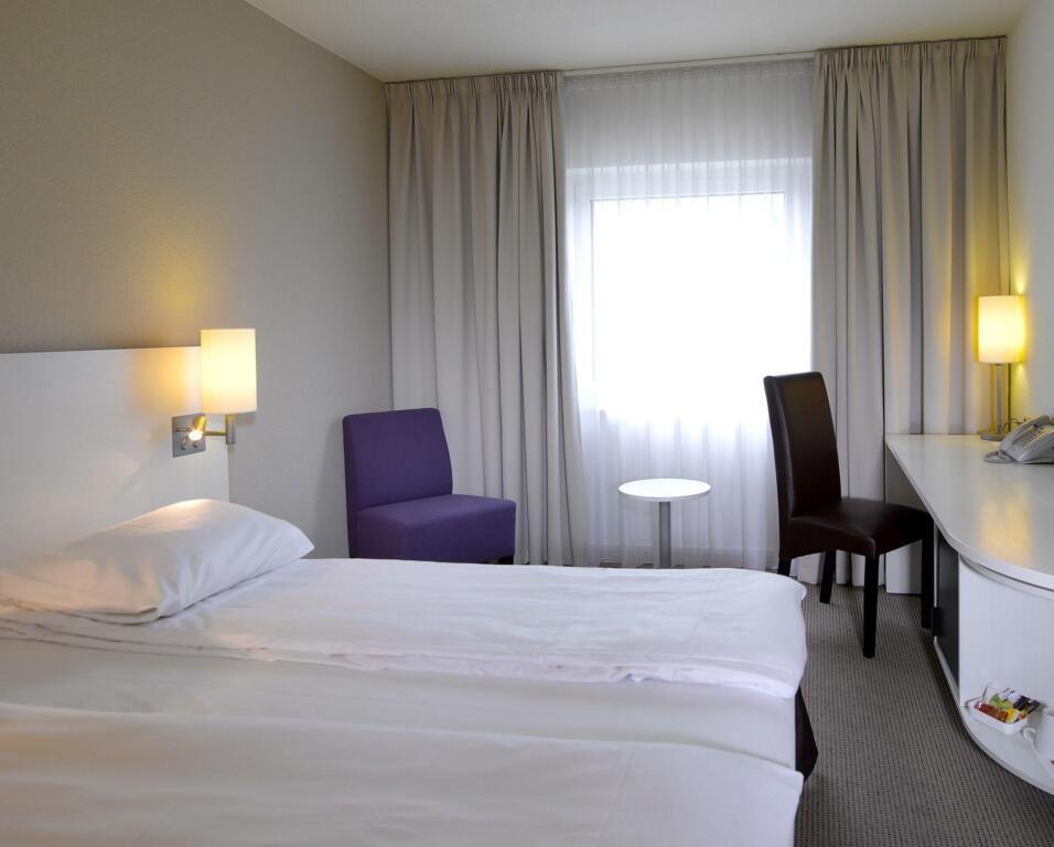 hotel image 10