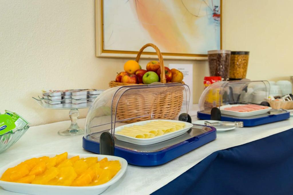 hotel image 12