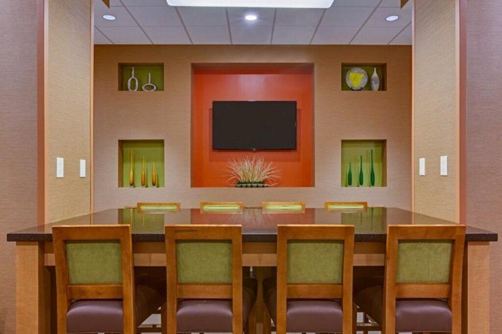 hotel image 12