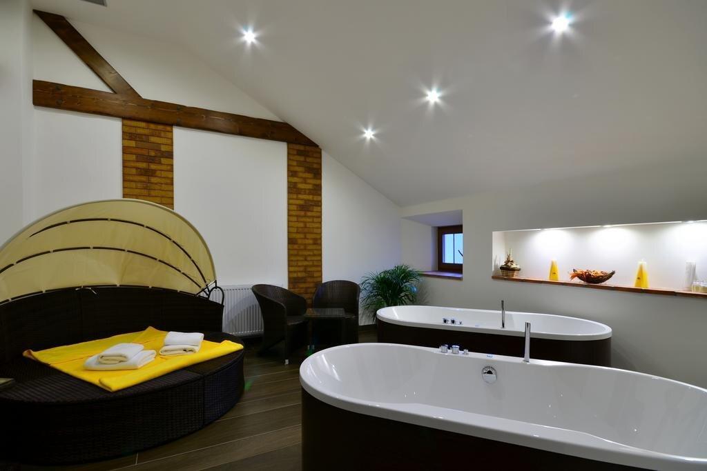 hotel image 8