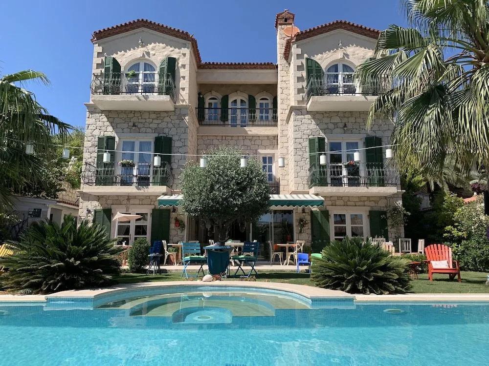 hotel image 12