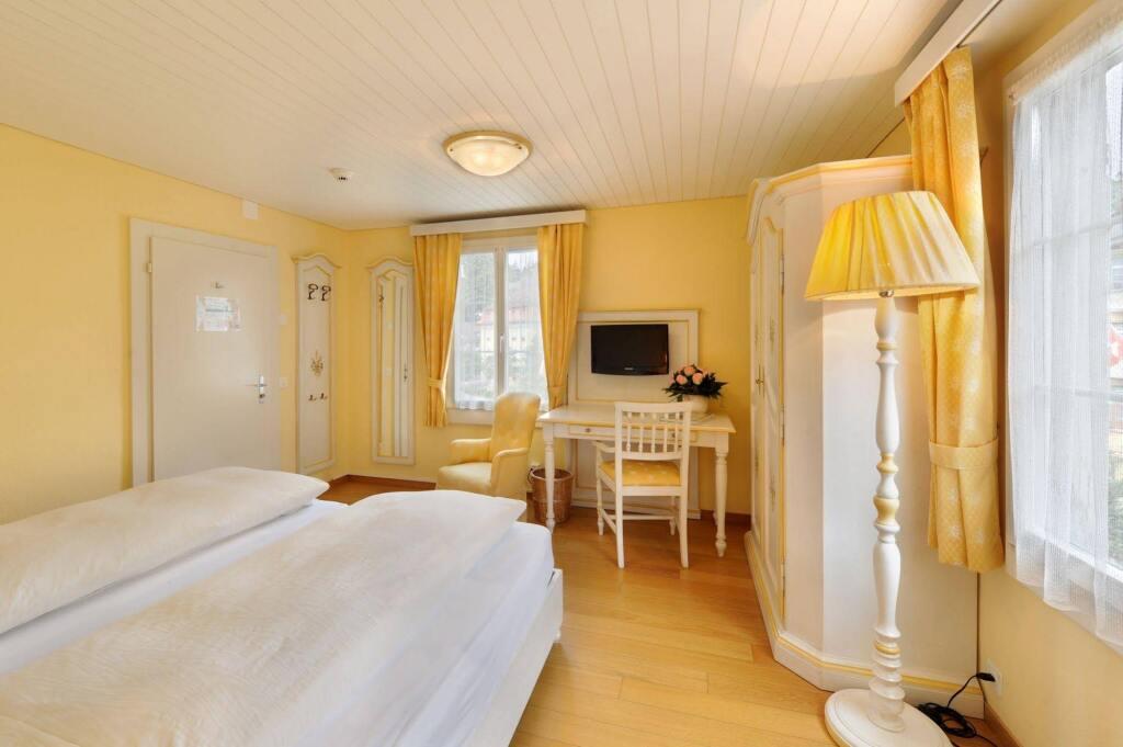 hotel image 9
