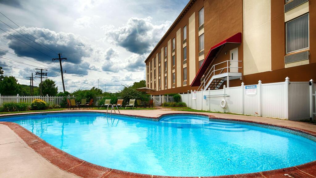 hotel image 16