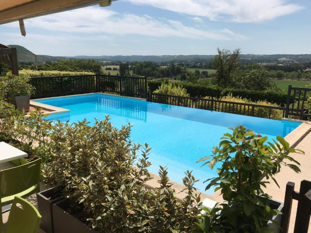 hotel image 12