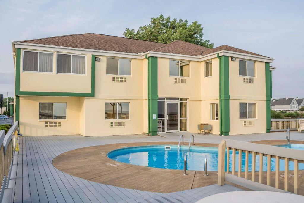 hotel image 12