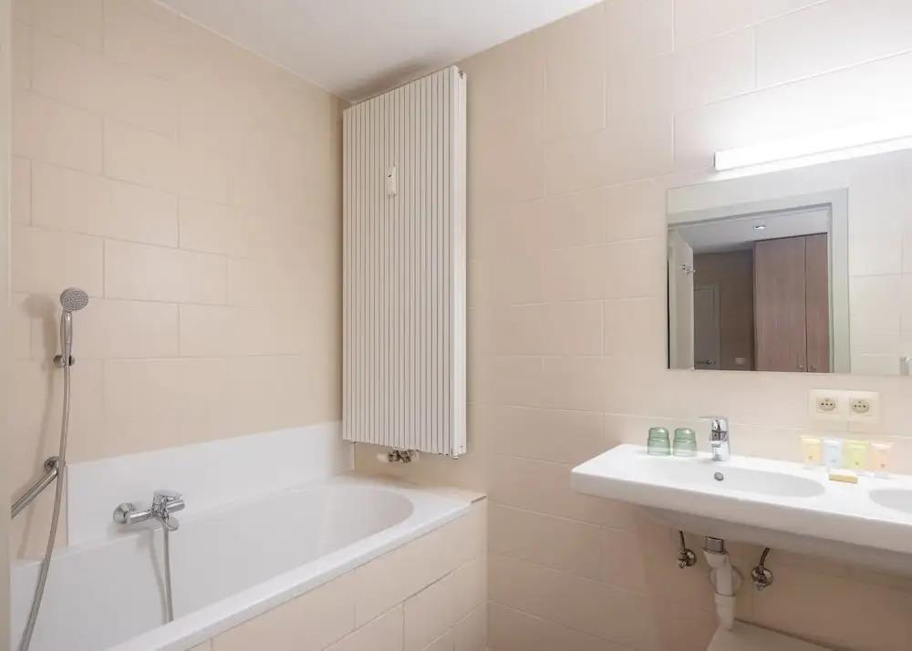 hotel image 42
