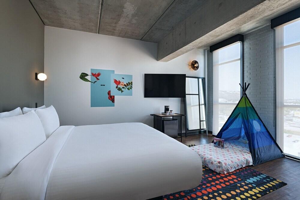 hotel image 11