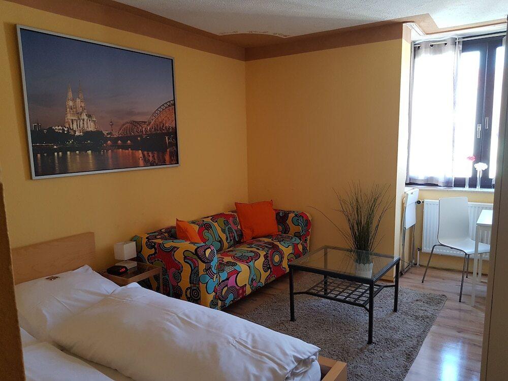 hotel image 16