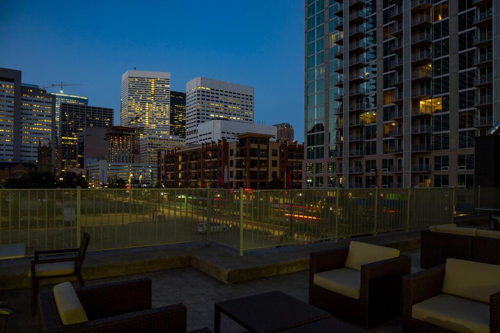 hotel image 12