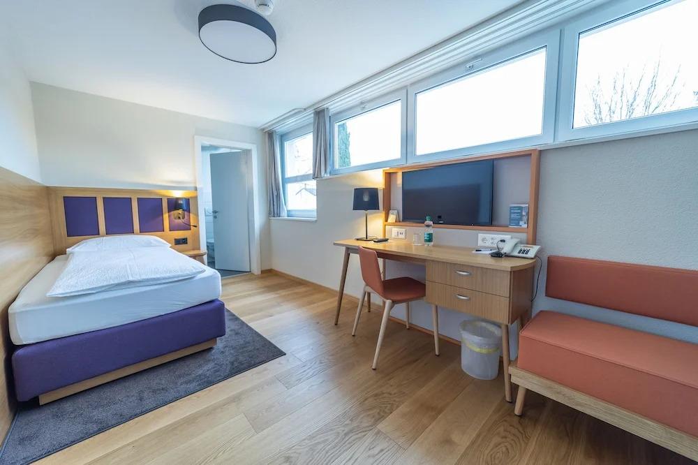 hotel image 8