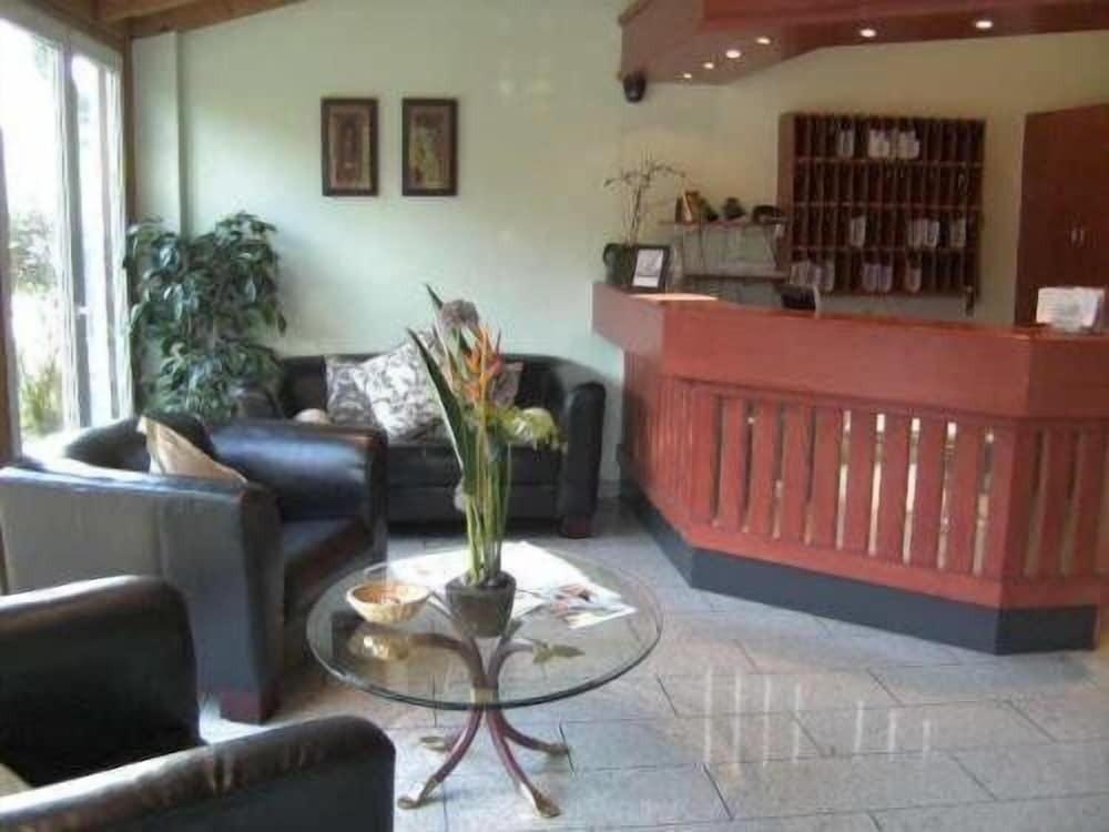 hotel image 9