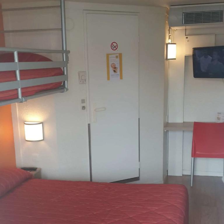 hotel image 12
