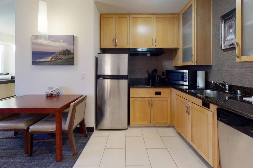 hotel image 16
