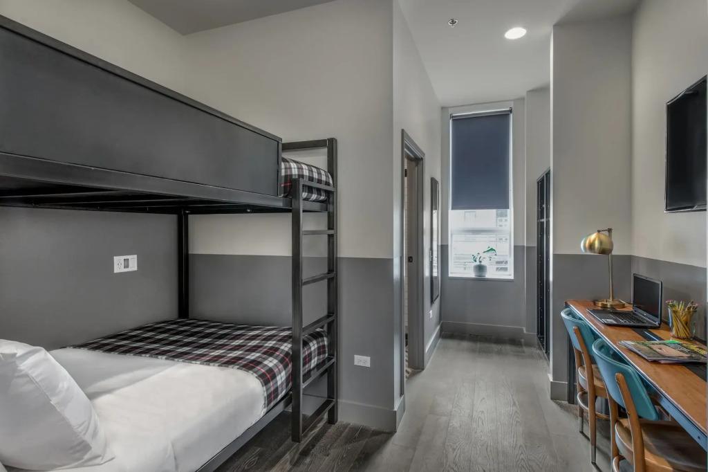 hotel image 13