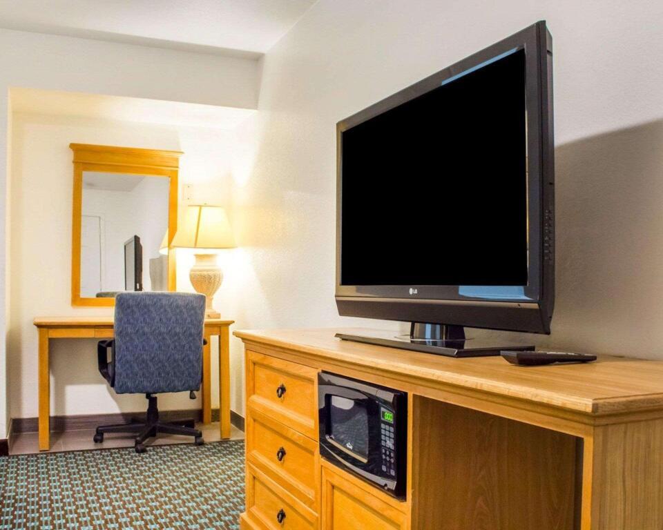 hotel image 657