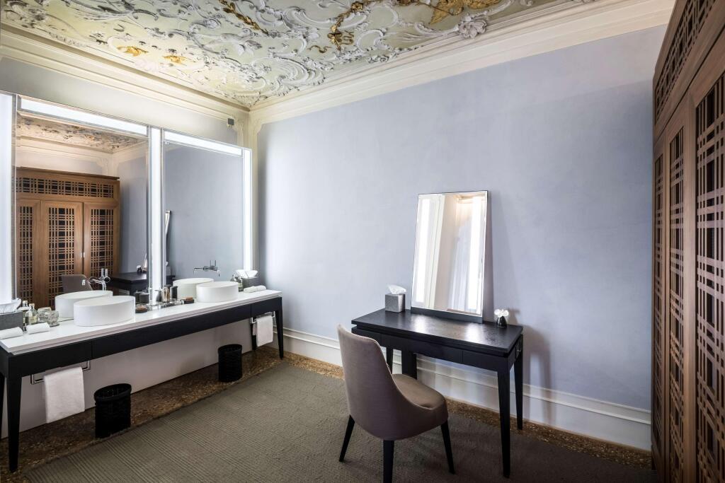 hotel image 23