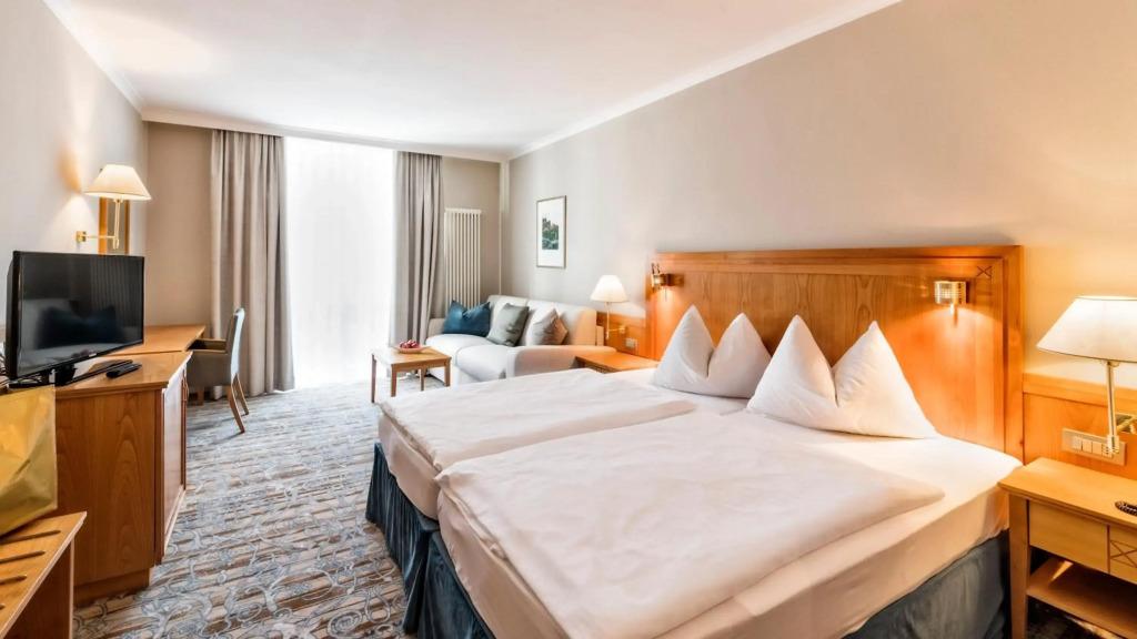 hotel image 16