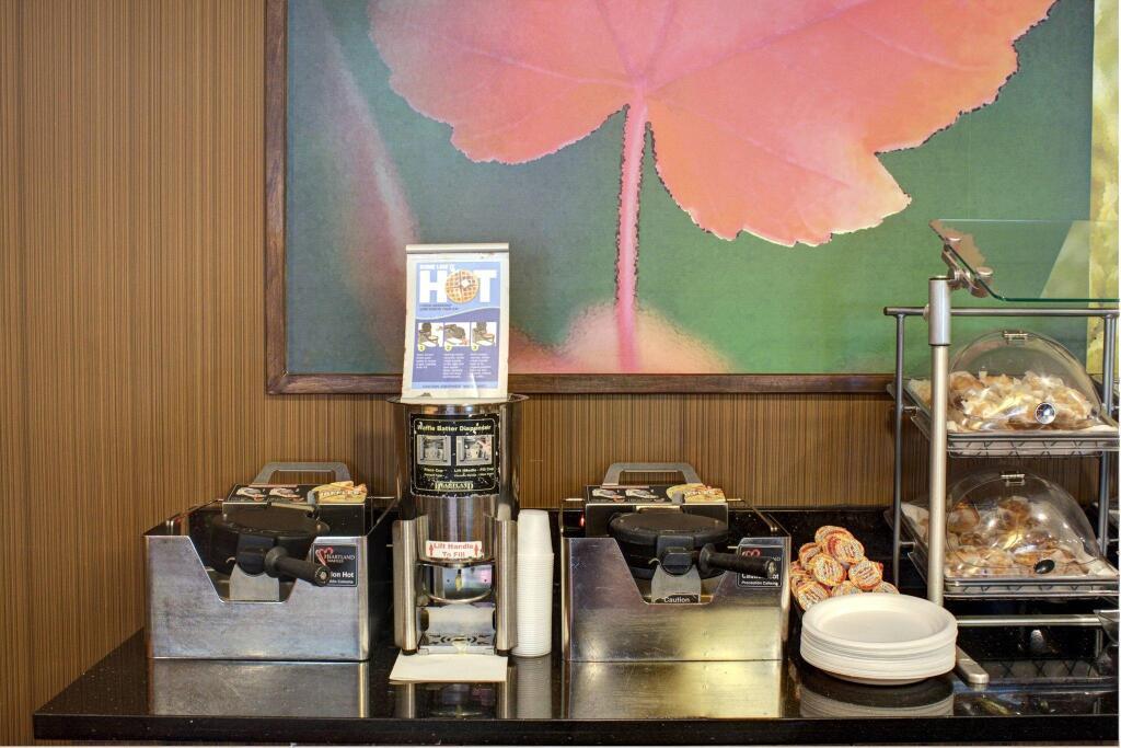 hotel image 16