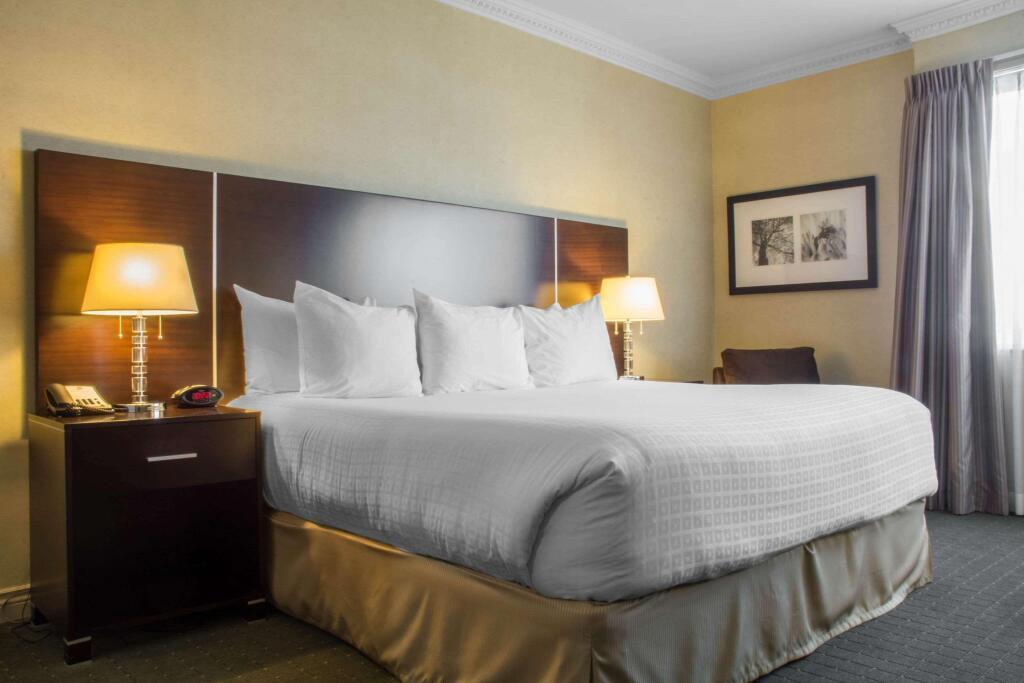 hotel image 43