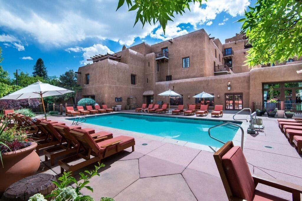 hotel image 16