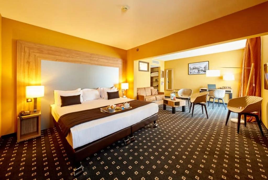 hotel image 35