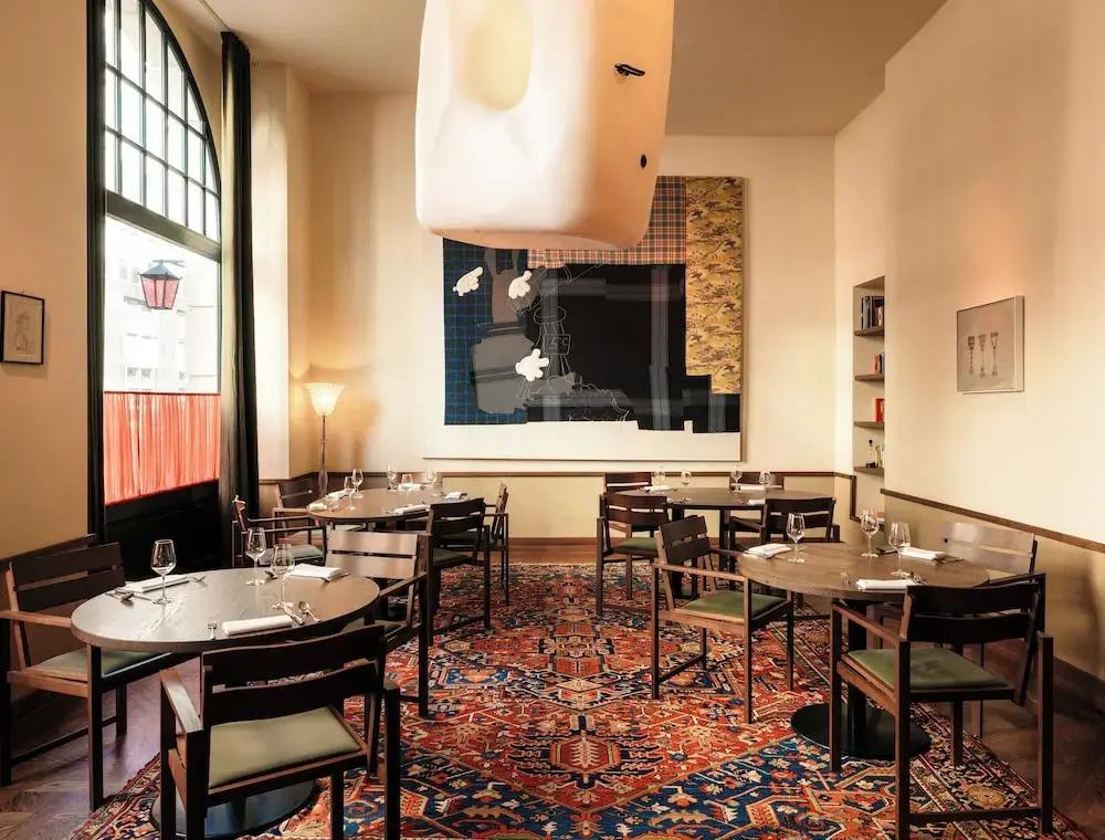 hotel image 10