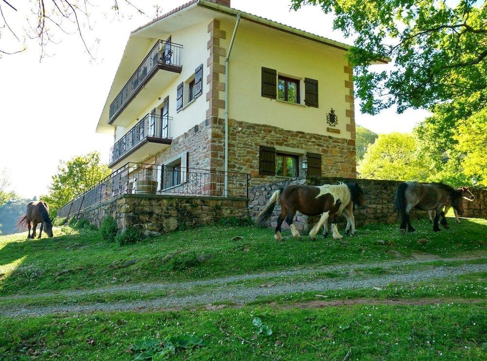 hotel image 8