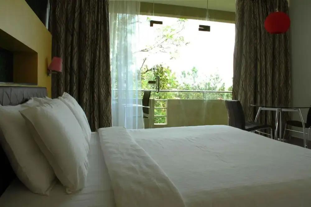 hotel image 9