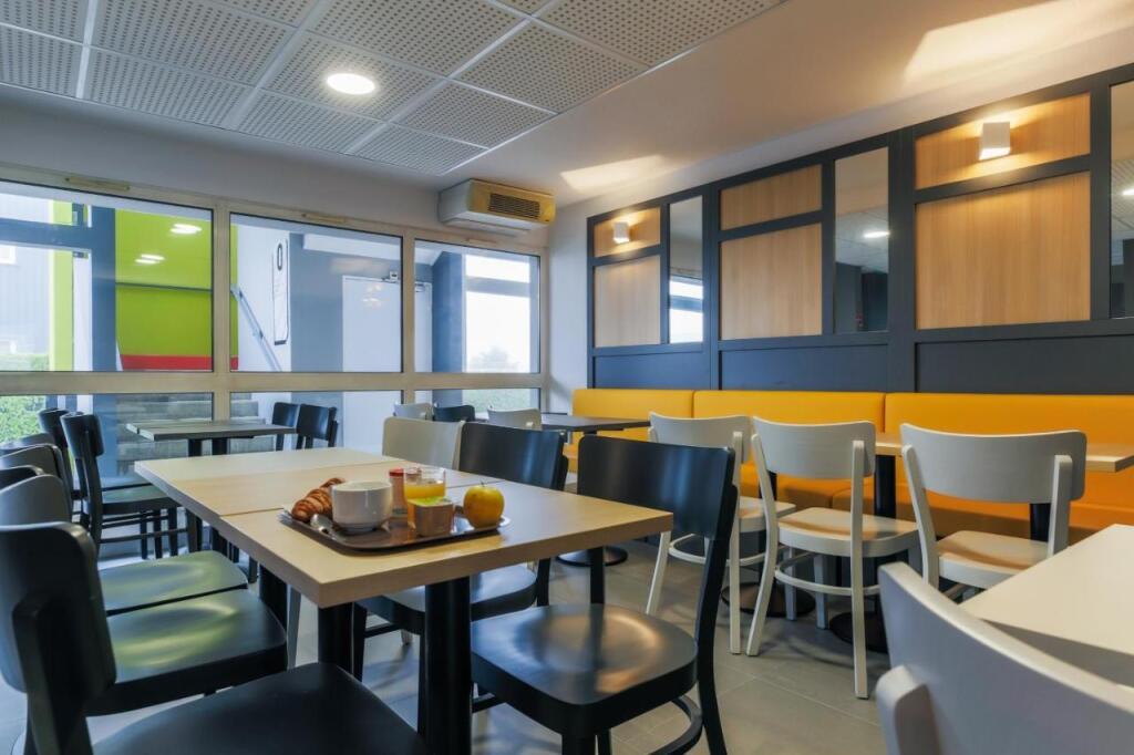 hotel image 8