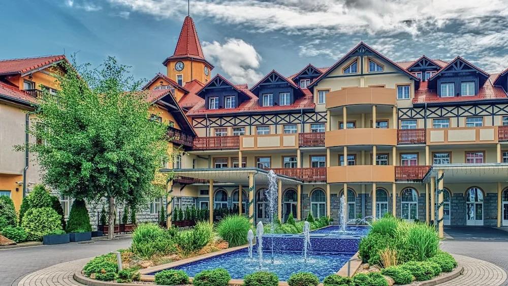 hotel image 32