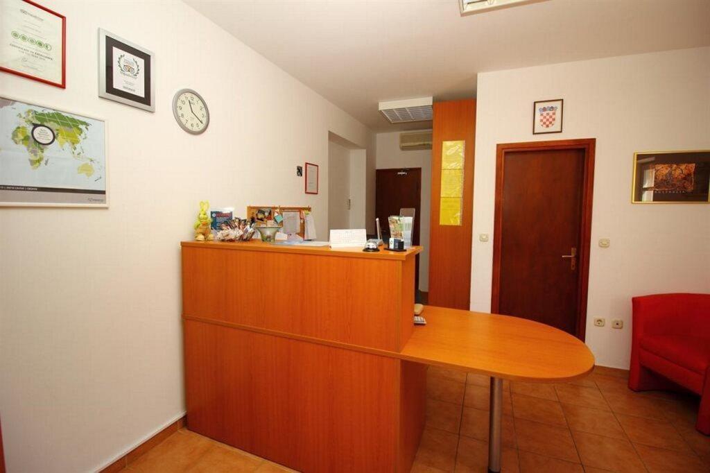hotel image 10
