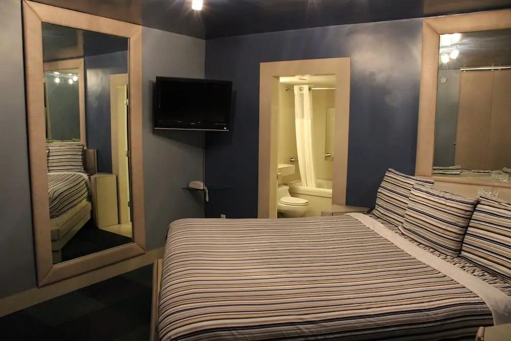 hotel image 16