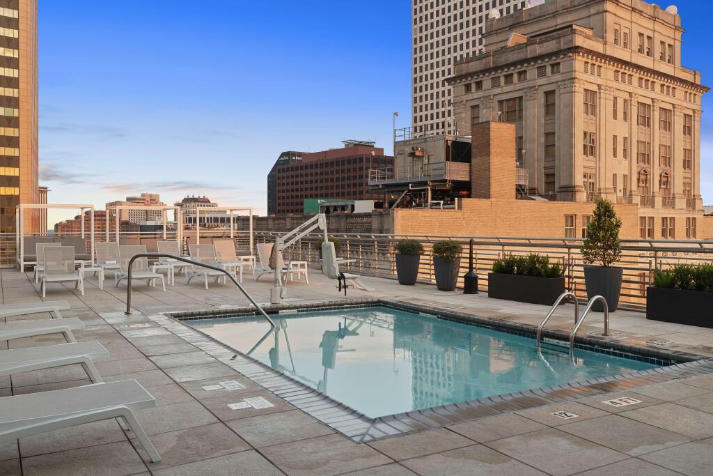 hotel image 36