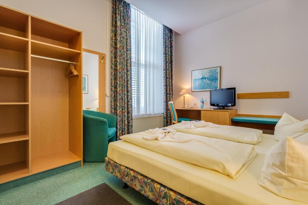 hotel image 8