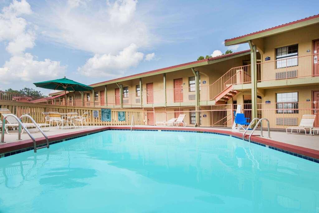 hotel image 10