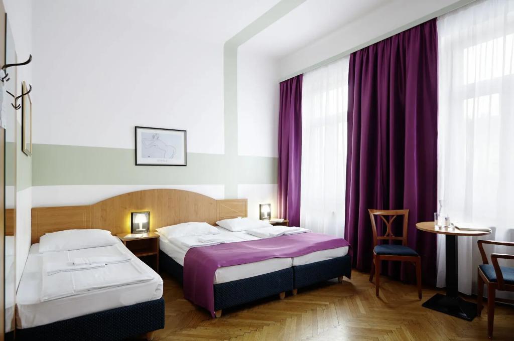 hotel image 11