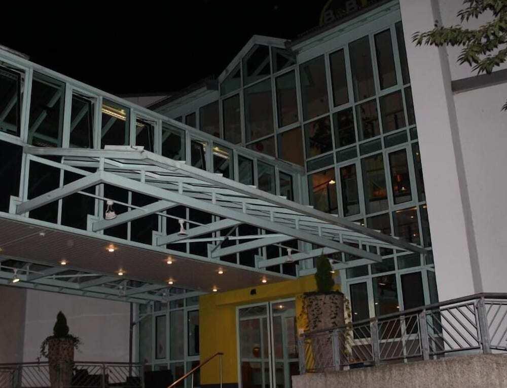 hotel image 9