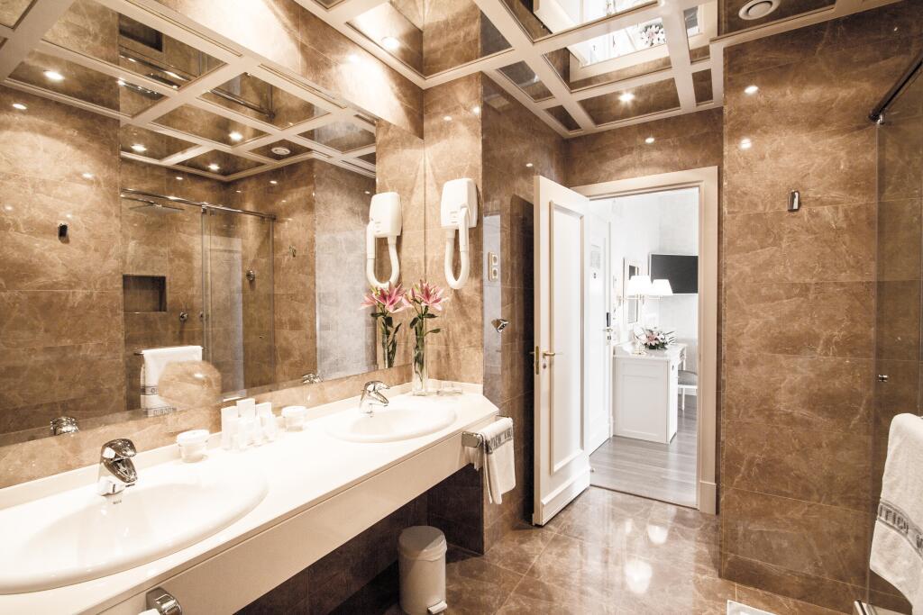 hotel image 36