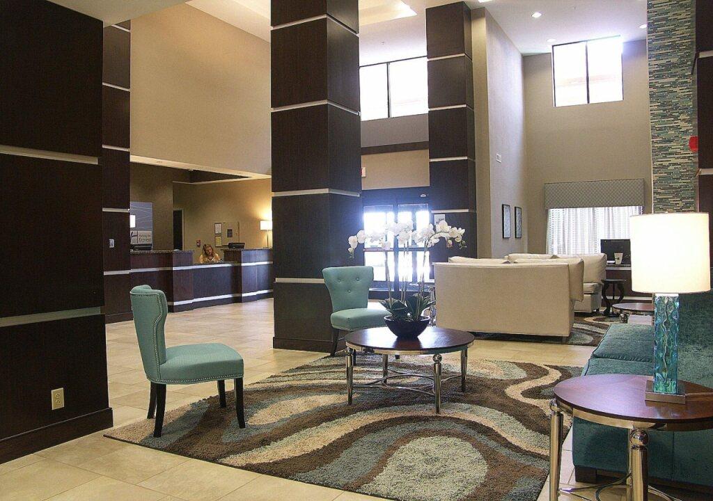 hotel image 16